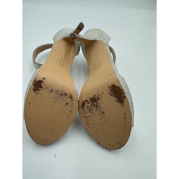 Womens Ladies Nina Silver Holiday Dress Up Shoes Jeweled Silver Metallic Size 9 - Picture 15 of 16